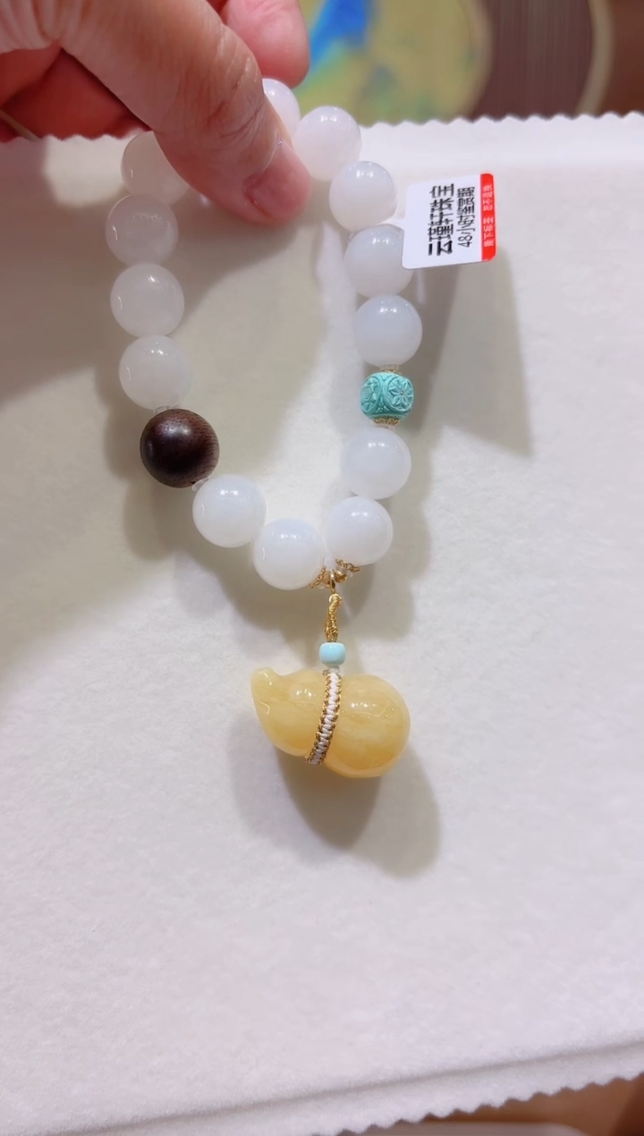 【闪购商品】和田玉手串18K金镶嵌设计款珠串11.7