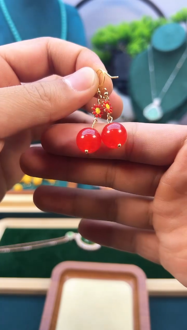 南红玛瑙14K金镶嵌耳饰E357        