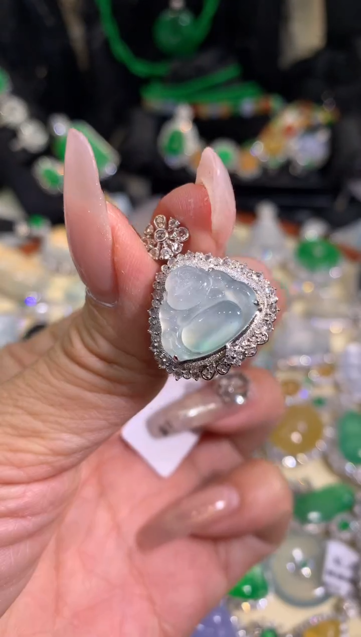 【闪购商品】翡翠吊坠(不含链)18K金镶嵌十一缅甸翡翠K金镶嵌吊坠