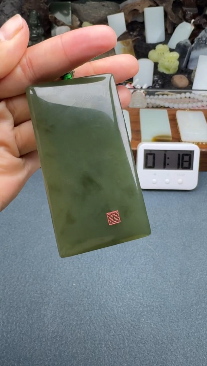 【闪购商品】和田玉颈饰未镶嵌开心