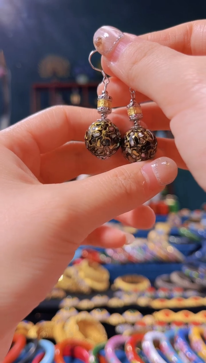 【闪购商品】非遗技艺 犀皮漆耳环黑金