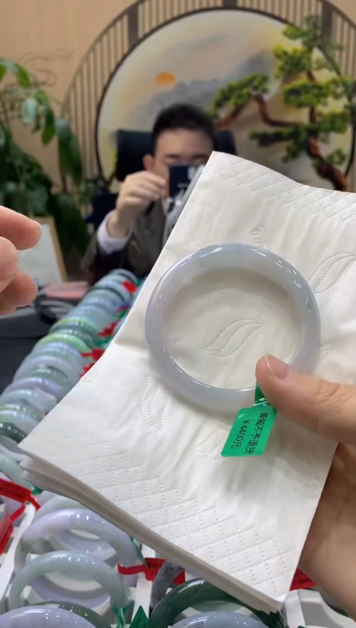 【闪购商品】翡翠手镯未镶嵌000002351