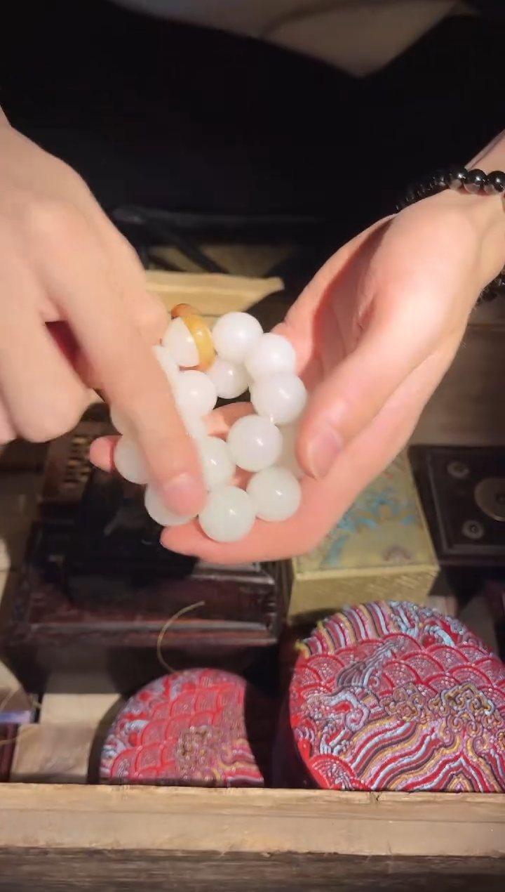 【闪购商品】【闪购商品】【闪购商品】【闪购商品】白色手持