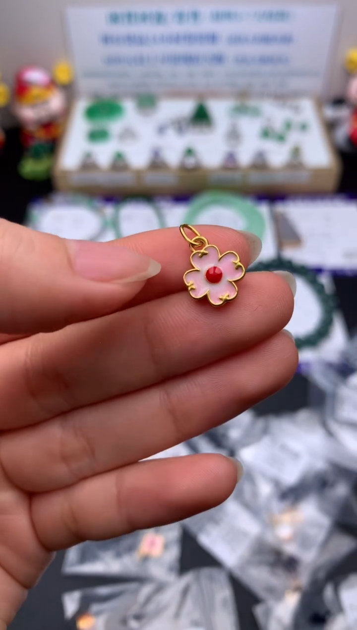 【闪购商品】18K金吊坠(不含链)模式推广期24小时鉴赏期