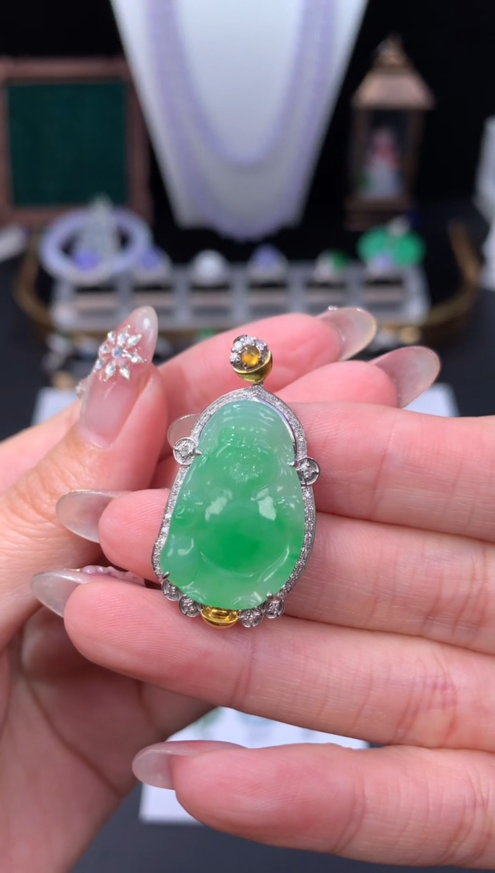 18K金镶嵌定制翡翠48小时鉴赏期 退货不扣服务费