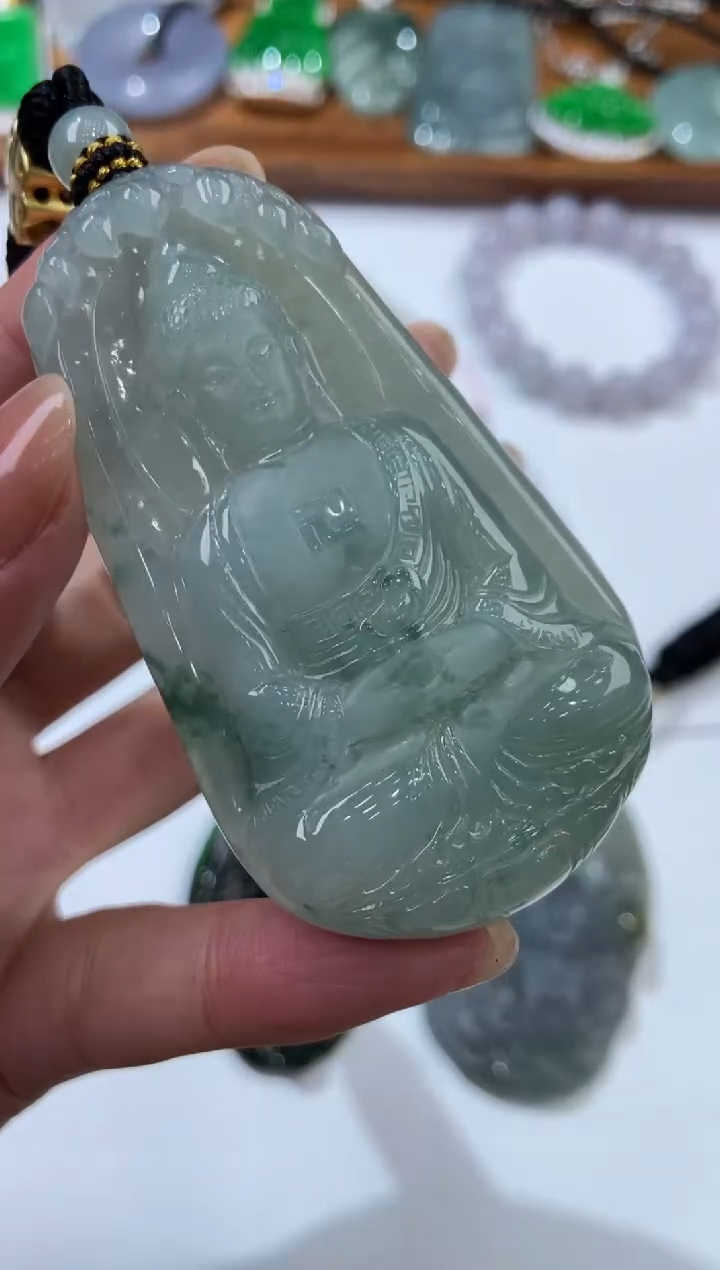 【闪购商品】翡翠未镶嵌颈饰2206934  