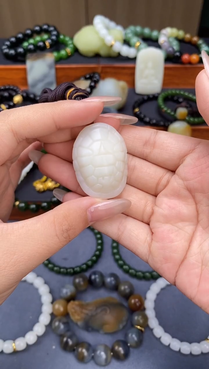 手串未镶嵌和田玉S****桐龟背