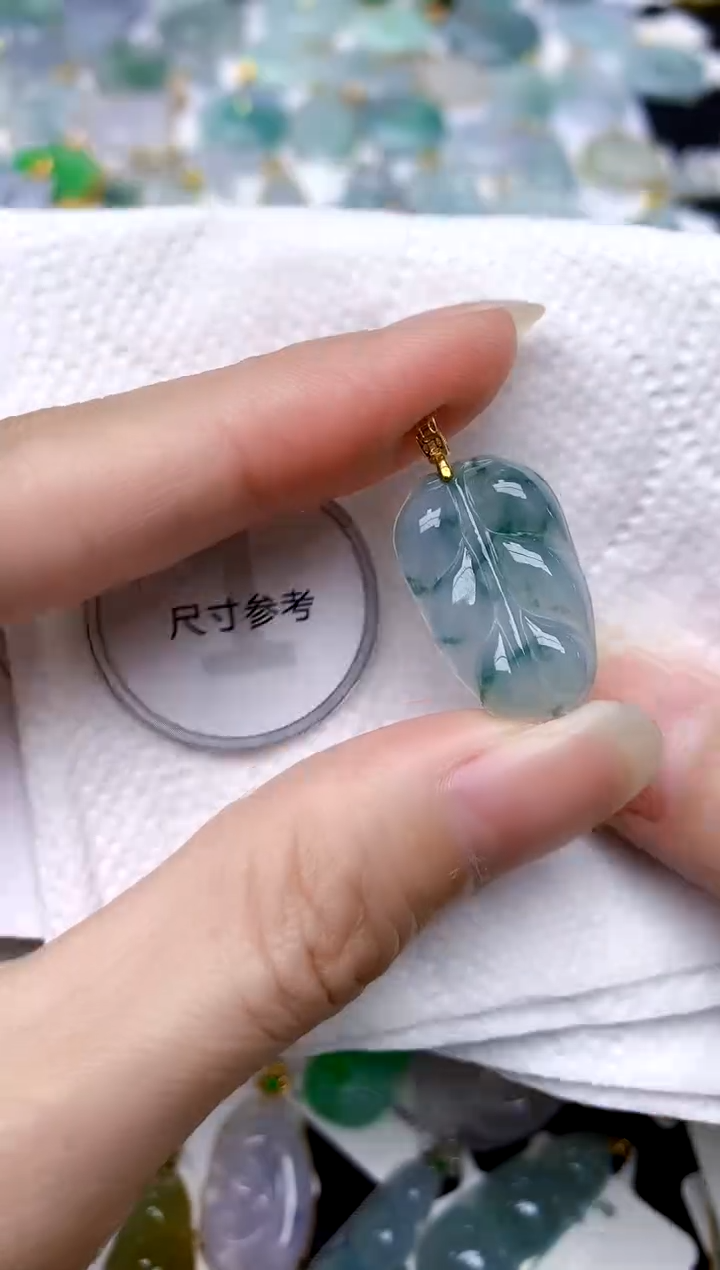 颈饰银S925镶嵌翡翠天然A货翡翠