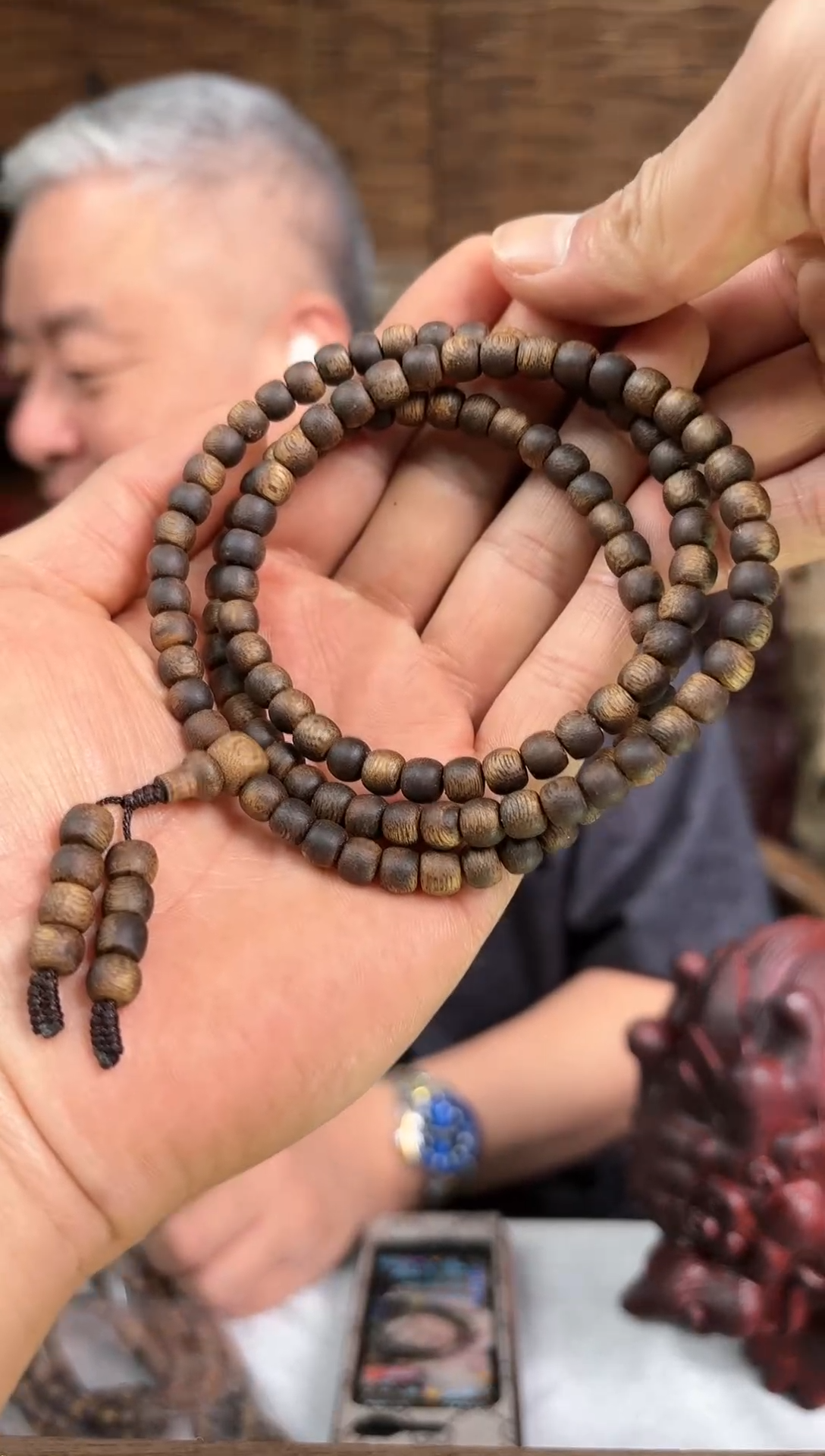 【闪购商品】沉香手串精品海南黄油格随型鼓珠多圈多样性发一