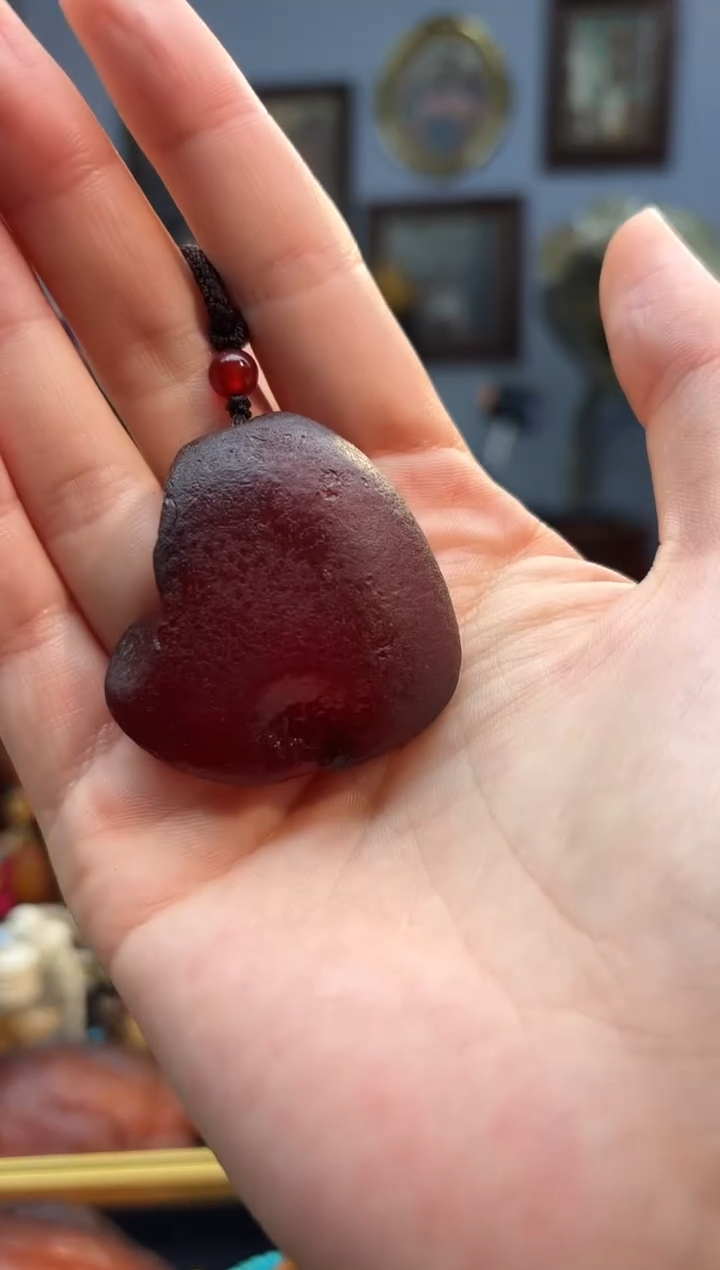 琥珀颈饰未镶嵌吊坠