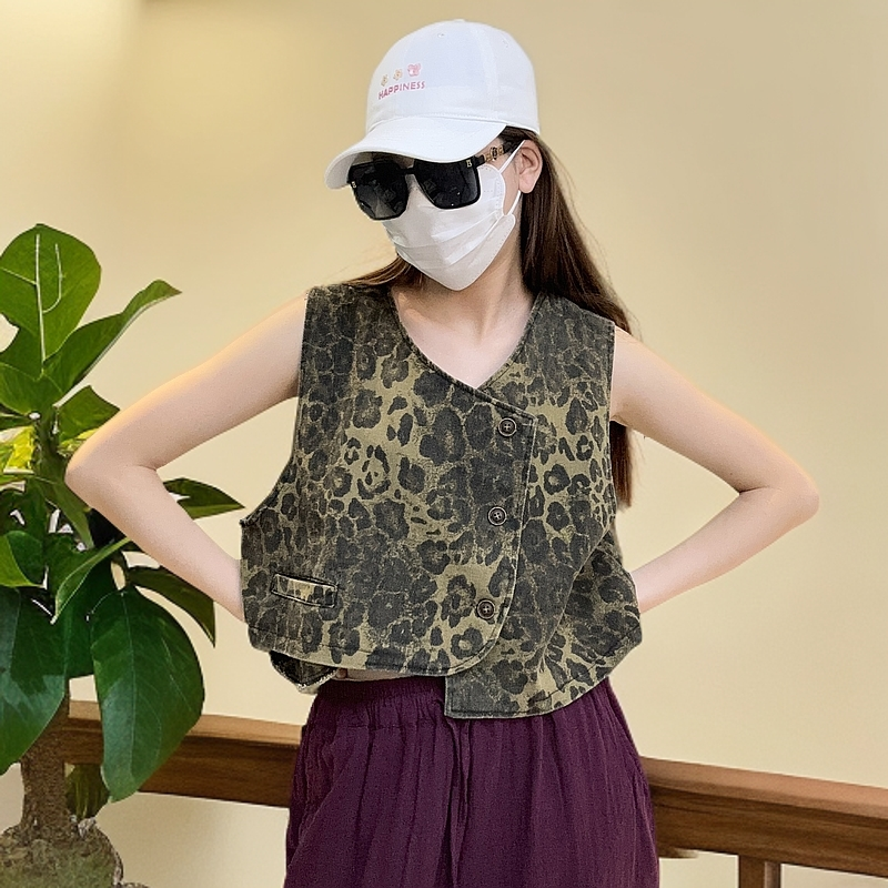 【萤锦】【豹纹】休闲牛仔2025时尚新款减龄短款牛仔马甲外穿马夹宽松