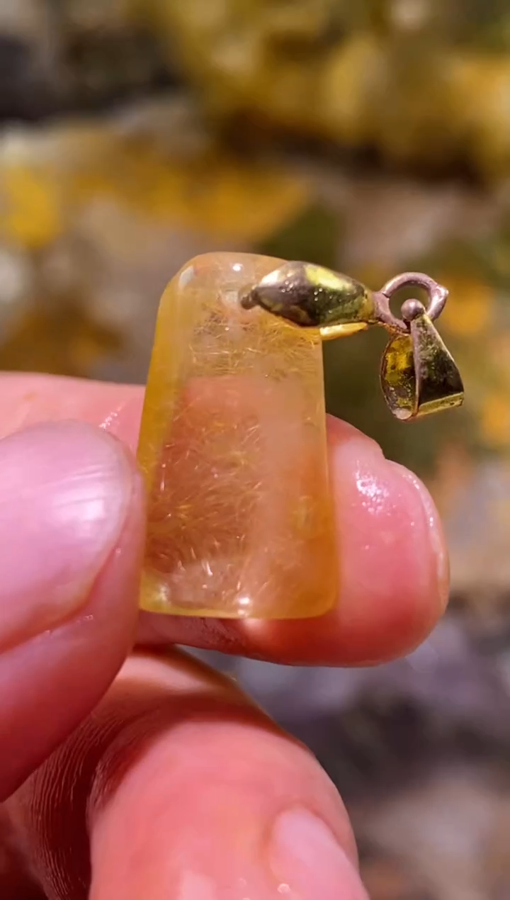 未镶嵌珠宝半成品水晶6号金发晶吊坠