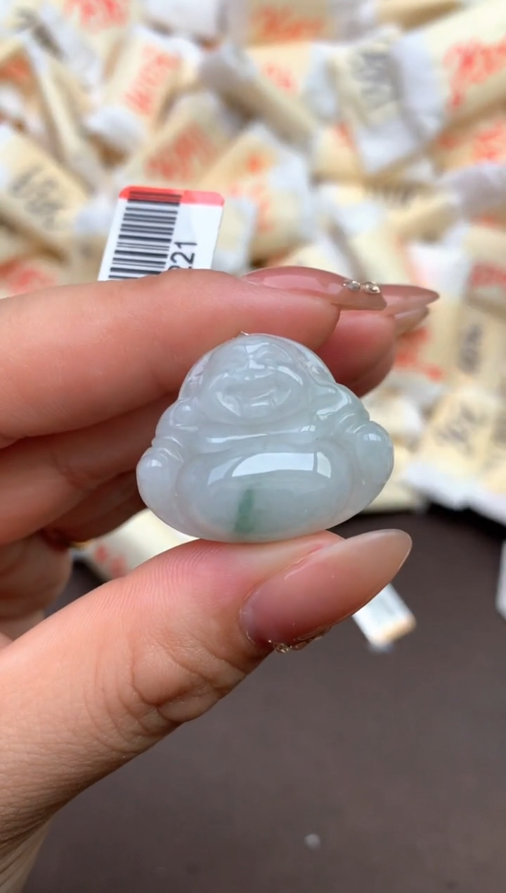 【闪购商品】翡翠颈饰未镶嵌—