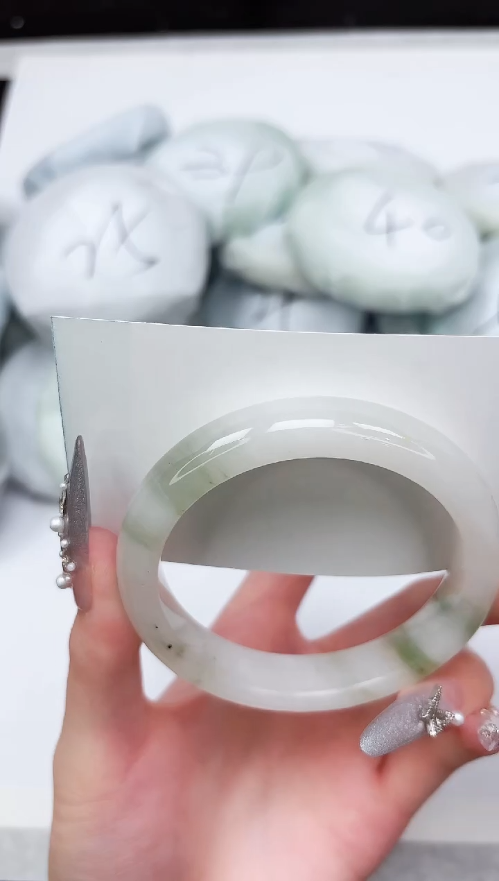 石英质玉手镯未镶嵌86-58.1