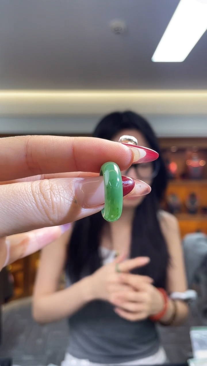 未镶嵌戒指和田玉（多样性发一件）