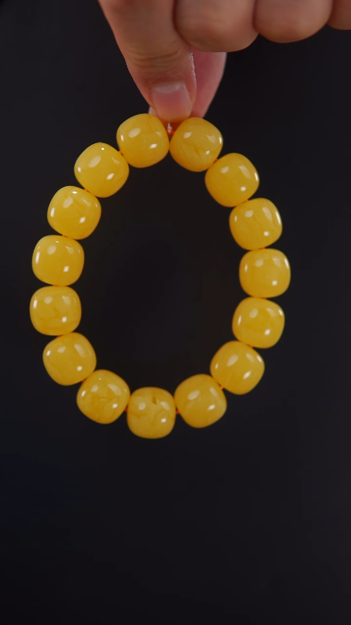 【闪购商品】蜜蜡手串未镶嵌同料老型手串30.9