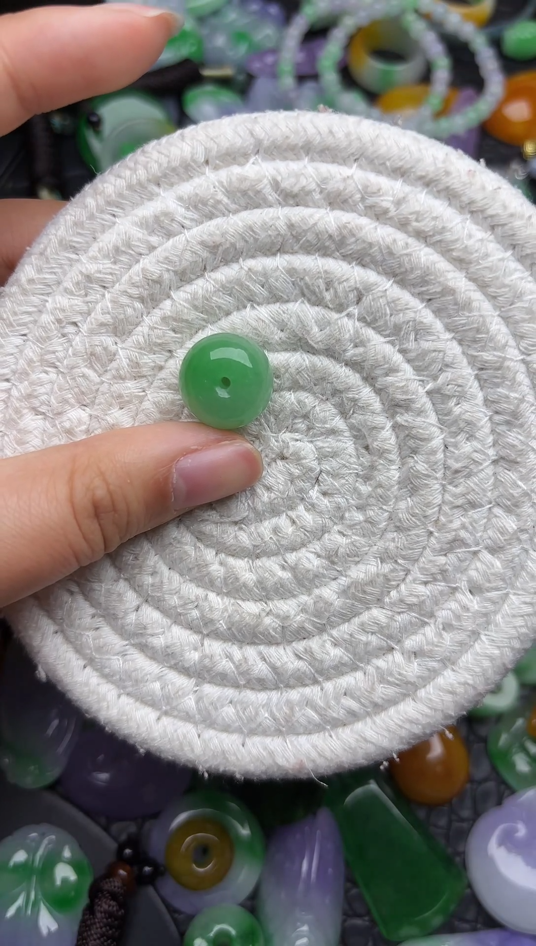 颈饰未镶嵌翡翠缅甸翡翠吊坠