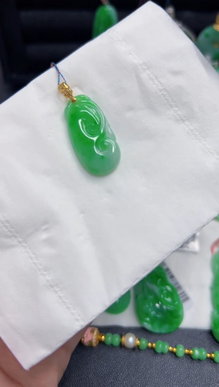 【闪购商品】翡翠颈饰18K金镶嵌Y缅料A货/支持复检/一件