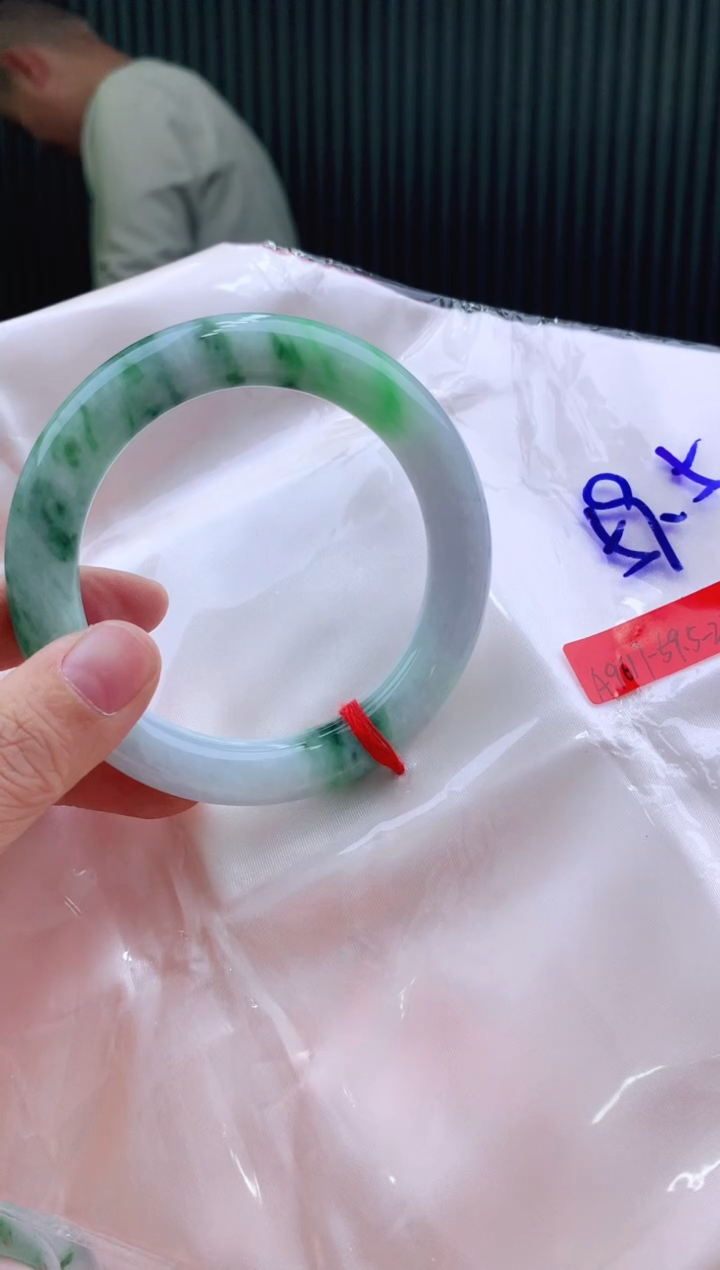 未镶嵌手镯翡翠倩*59+