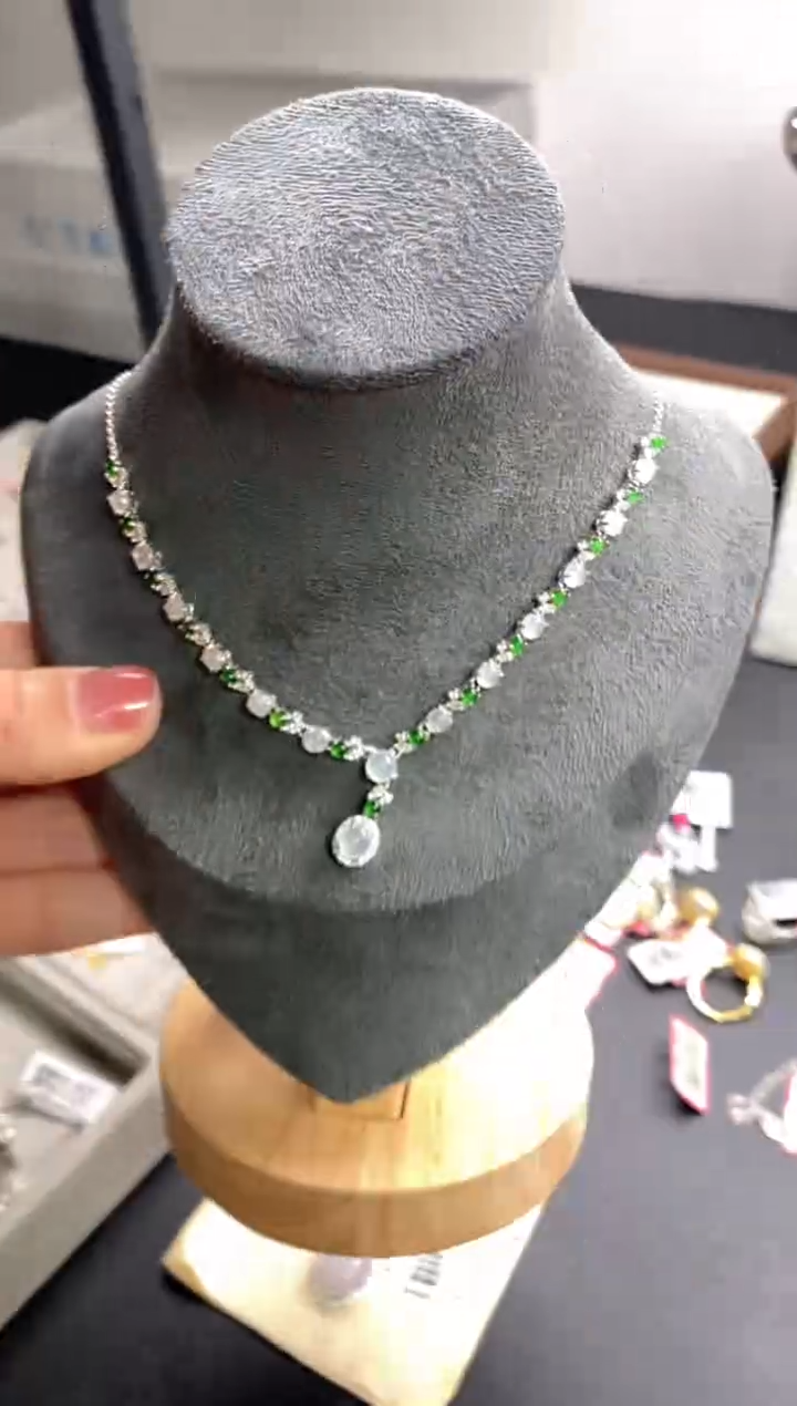 【闪购商品】翡翠戒指银S925镶嵌22222222     4