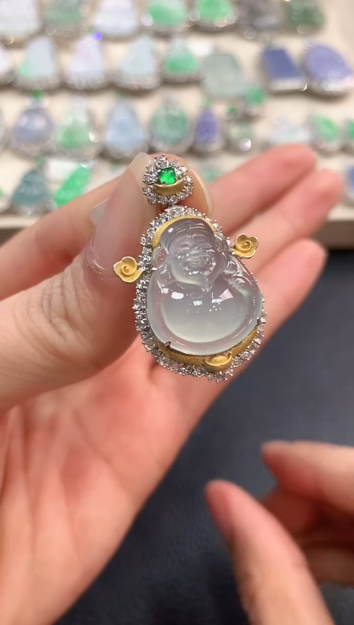 【闪购商品】翡翠吊坠(不含链)18K金镶嵌n44       