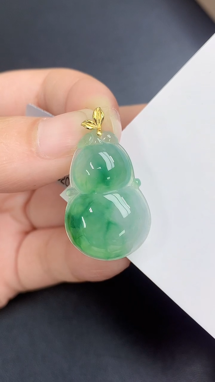 颈饰18K金镶嵌翡翠天然缅甸A货百元以上9元证书费自理