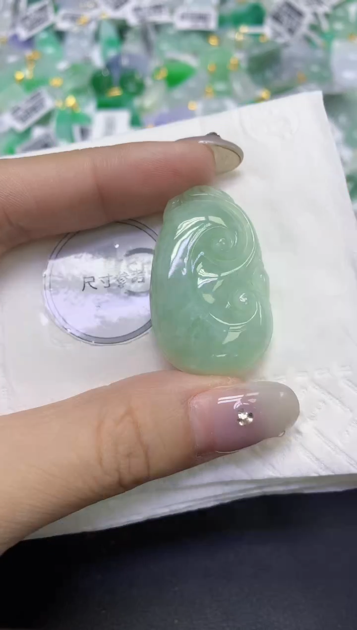 颈饰未镶嵌翡翠天然缅甸翡翠A货百元以上9元证书费自理