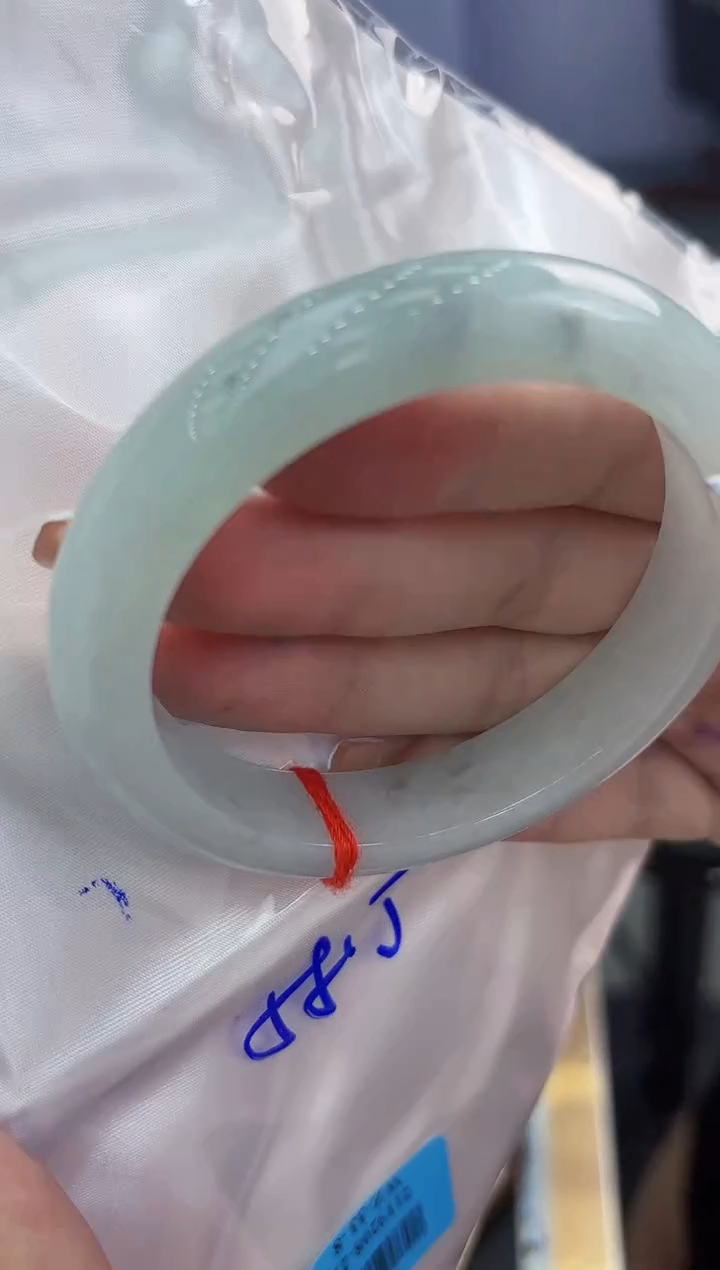 【闪购商品】翡翠手镯未镶嵌翡翠手镯