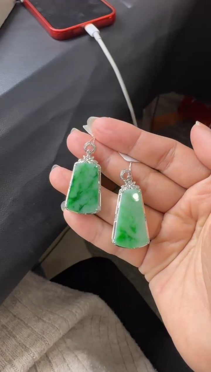 【闪购商品】翡翠颈饰18K金镶嵌YM849-2无事牌多样性发一