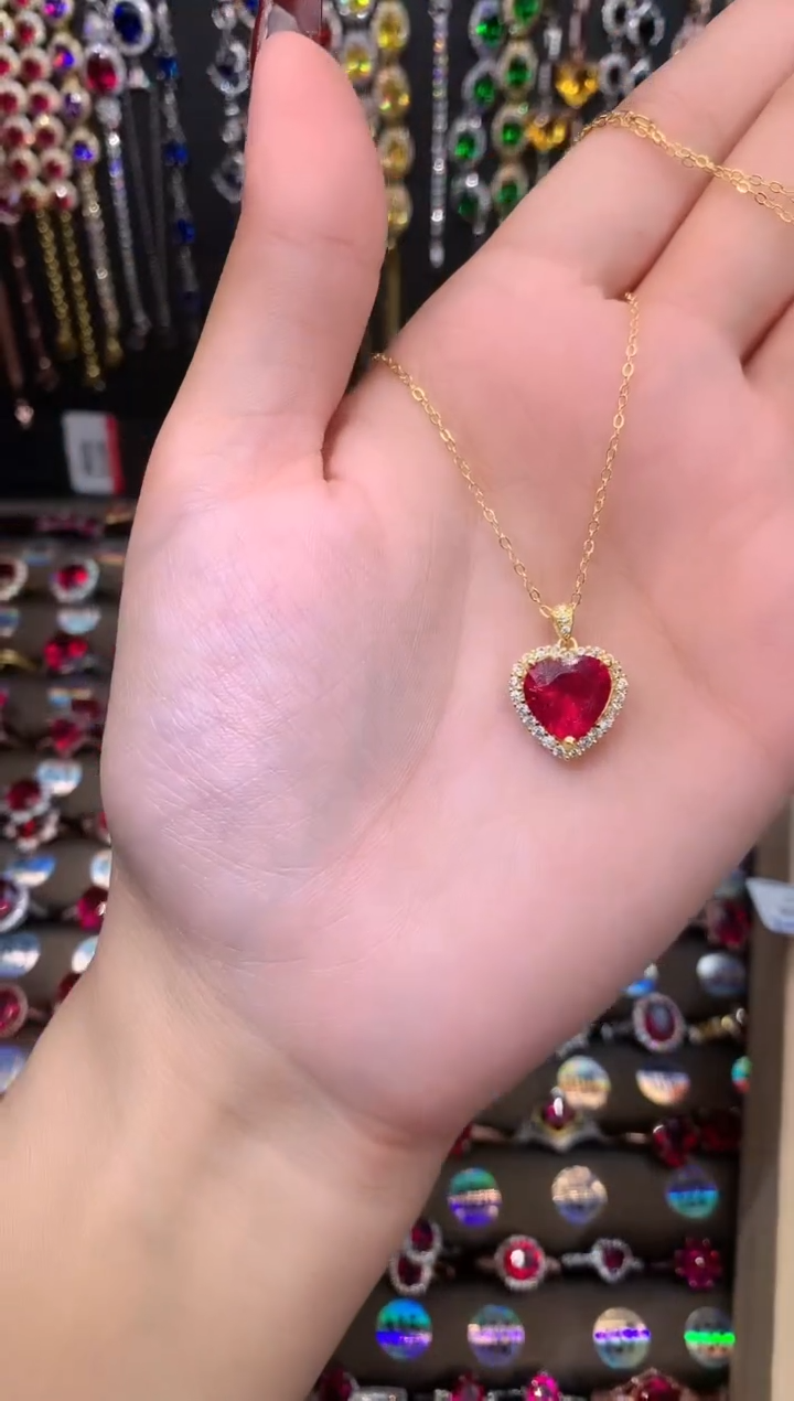 【闪购商品】红宝石吊坠(赠链)银S925镶嵌金色
