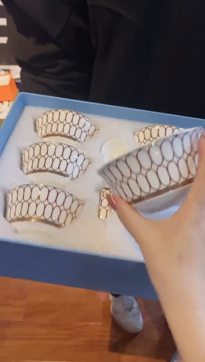 【闪购商品】杯全场正品，京东包邮