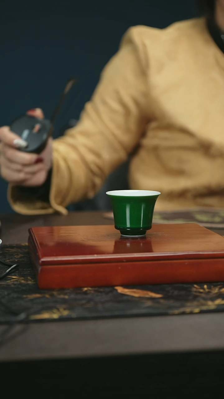 【闪购商品】瓷堂里郎窑绿杯子