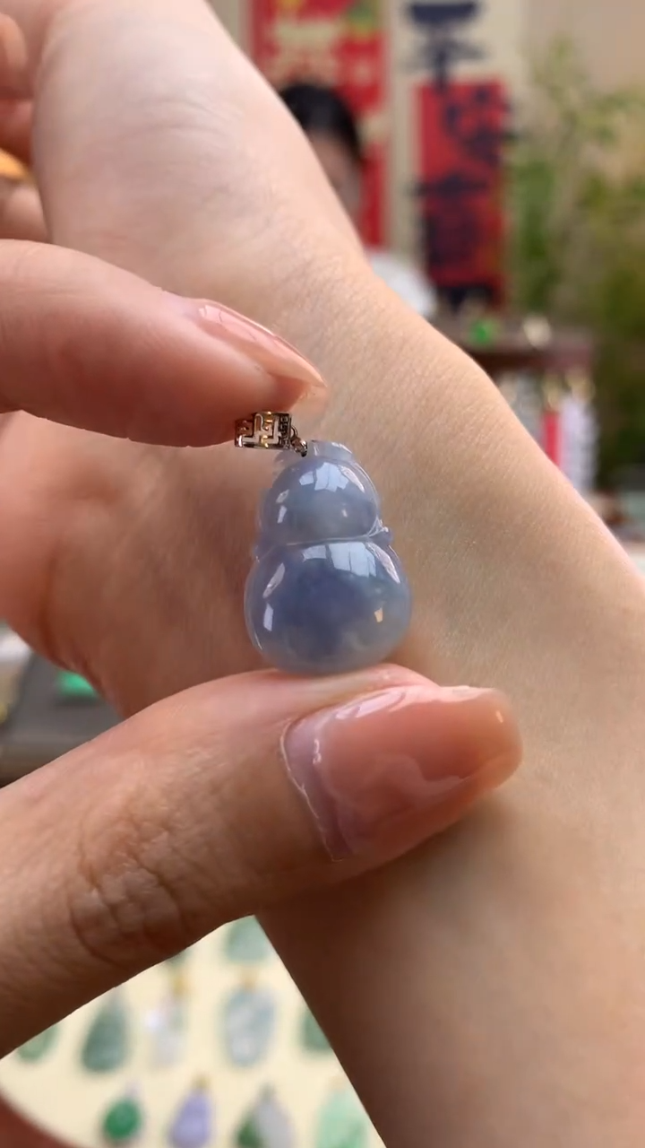 【闪购商品】翡翠颈饰18K金镶嵌葫芦