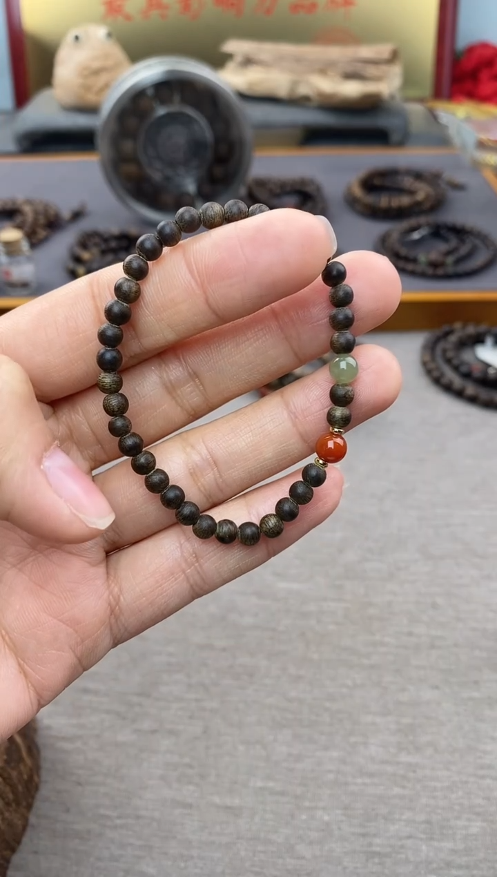 【闪购商品】沉香手串芽庄白棋楠04单圈＋配饰