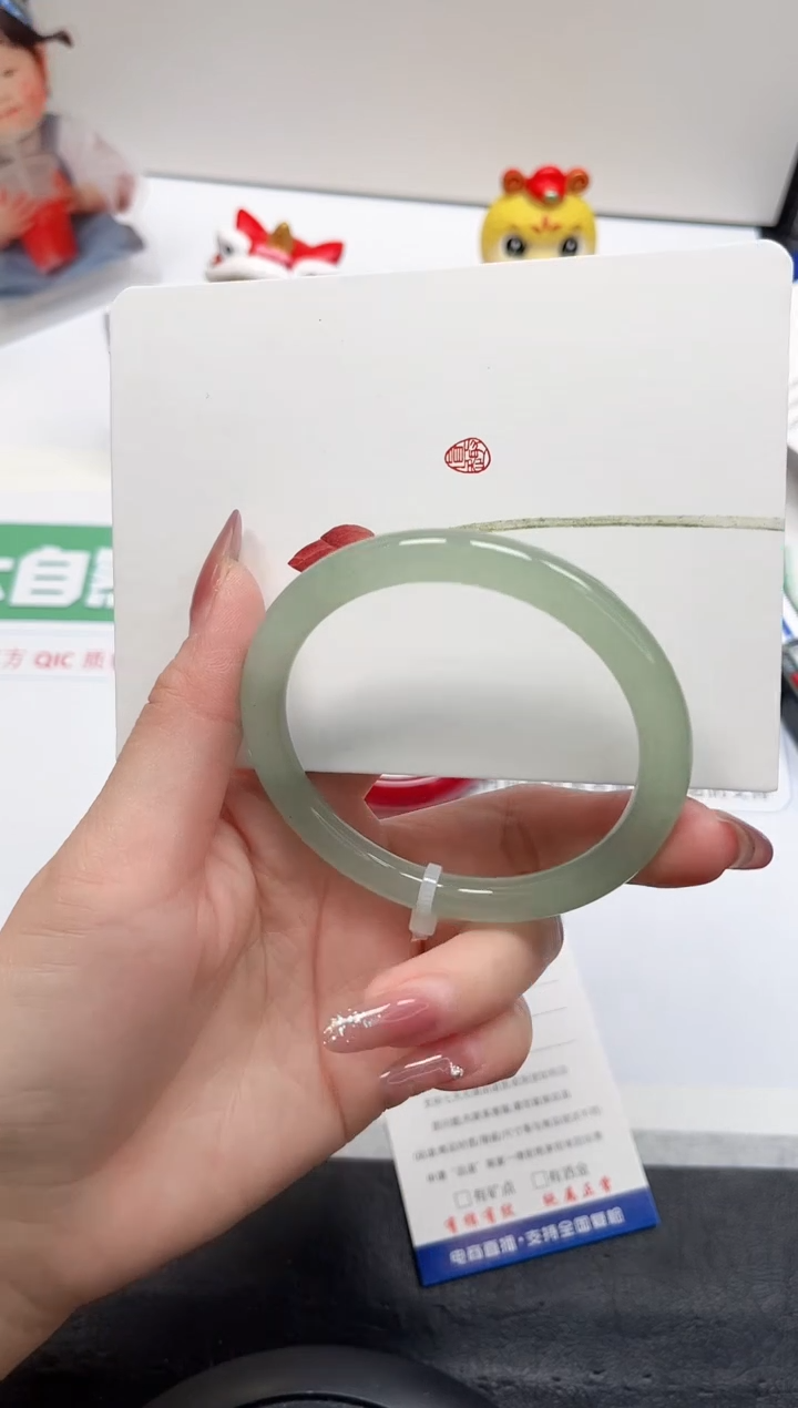 【闪购商品】石英质玉手镯未镶嵌292-58