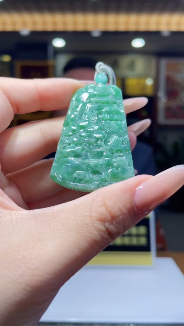 翡翠未镶嵌颈饰N-@@BSGA0502905多样性发一