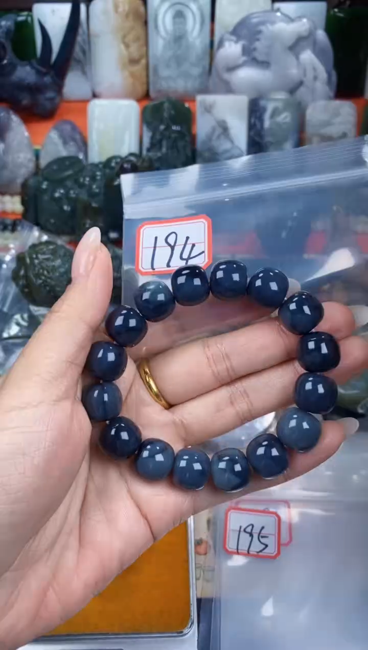 和田玉未镶嵌挂件和田玉