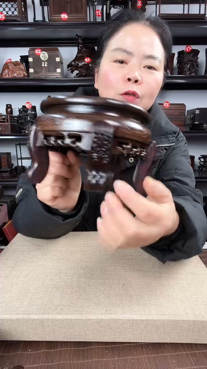 【闪购商品】木2267老李红木工艺品