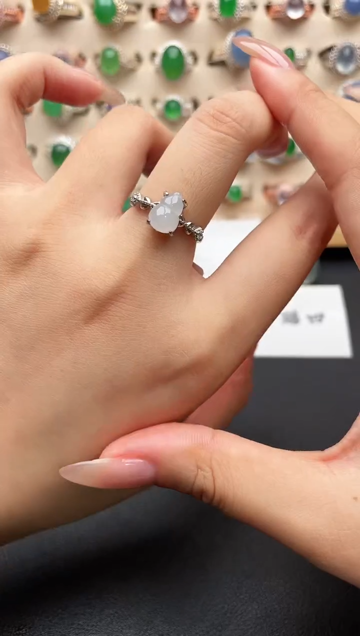 银S925镶嵌戒指翡翠一物一证一礼盒