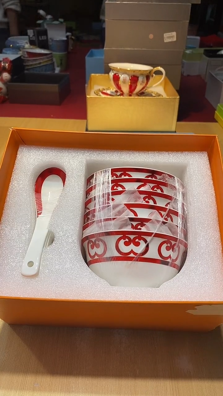 瓷片生活的本意是开心啊@@1