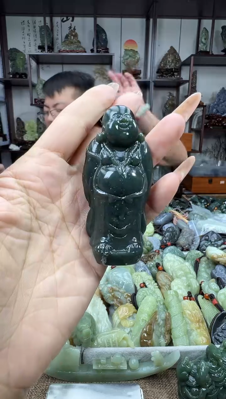 未镶嵌和田玉把件1