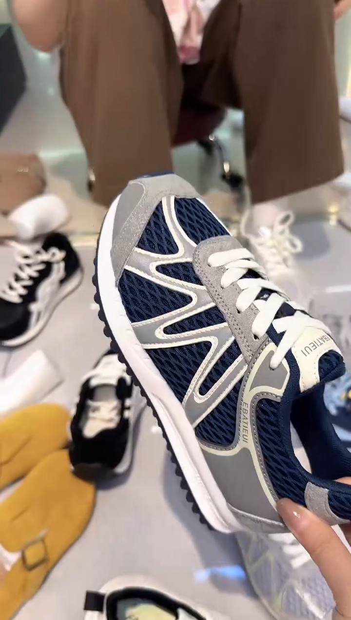 单鞋阿甘鞋88906蓝色38码一双
