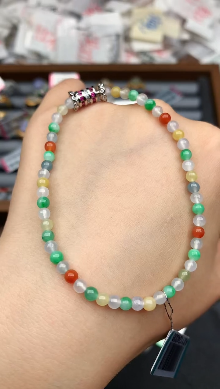 未镶嵌挂件翡翠—