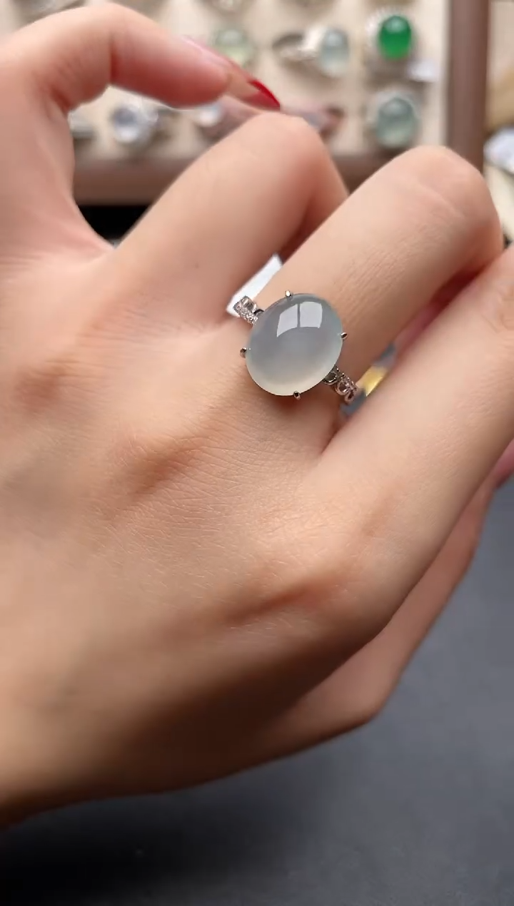 【闪购商品】翡翠戒指银S925镶嵌一物一证一礼盒