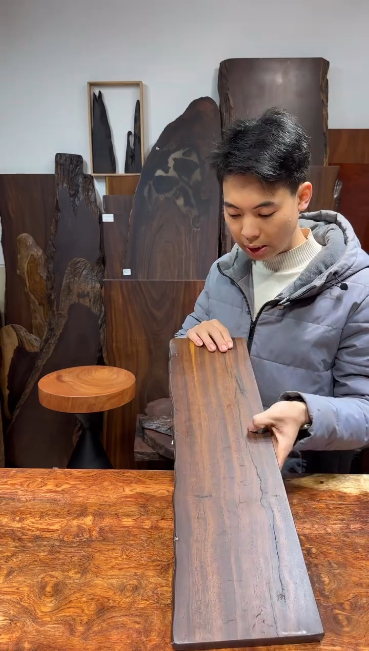 风车木（黑檀木）尺寸58*17*2.2编号296