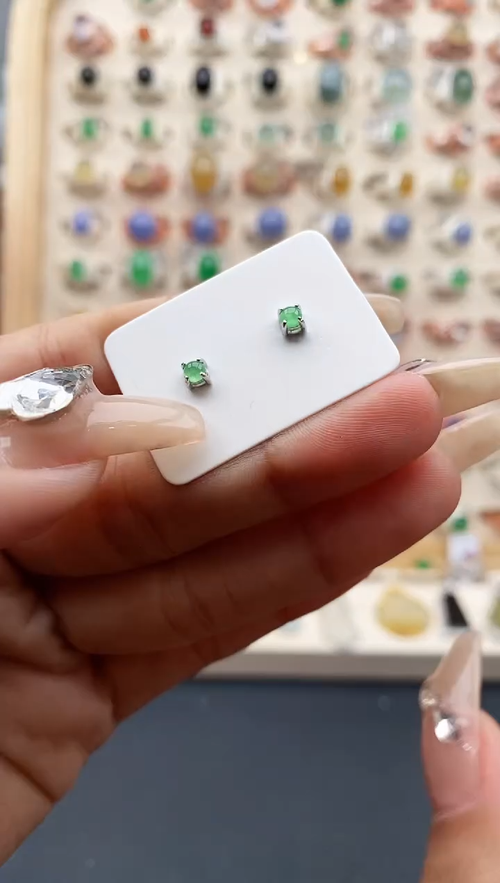 【闪购商品】翡翠戒指银S925镶嵌缅甸天然A货翡翠111  10+4