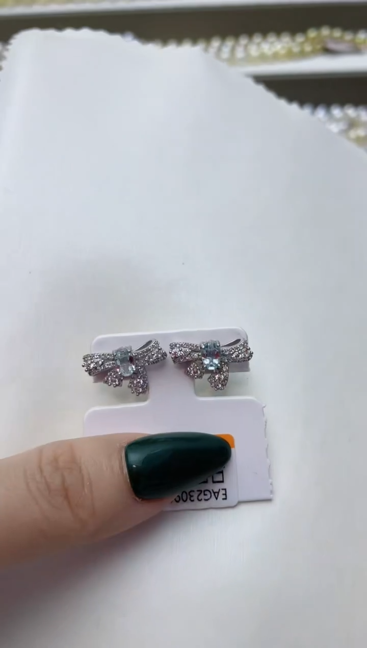 【闪购商品】海蓝宝石耳坠银S925镶嵌A117