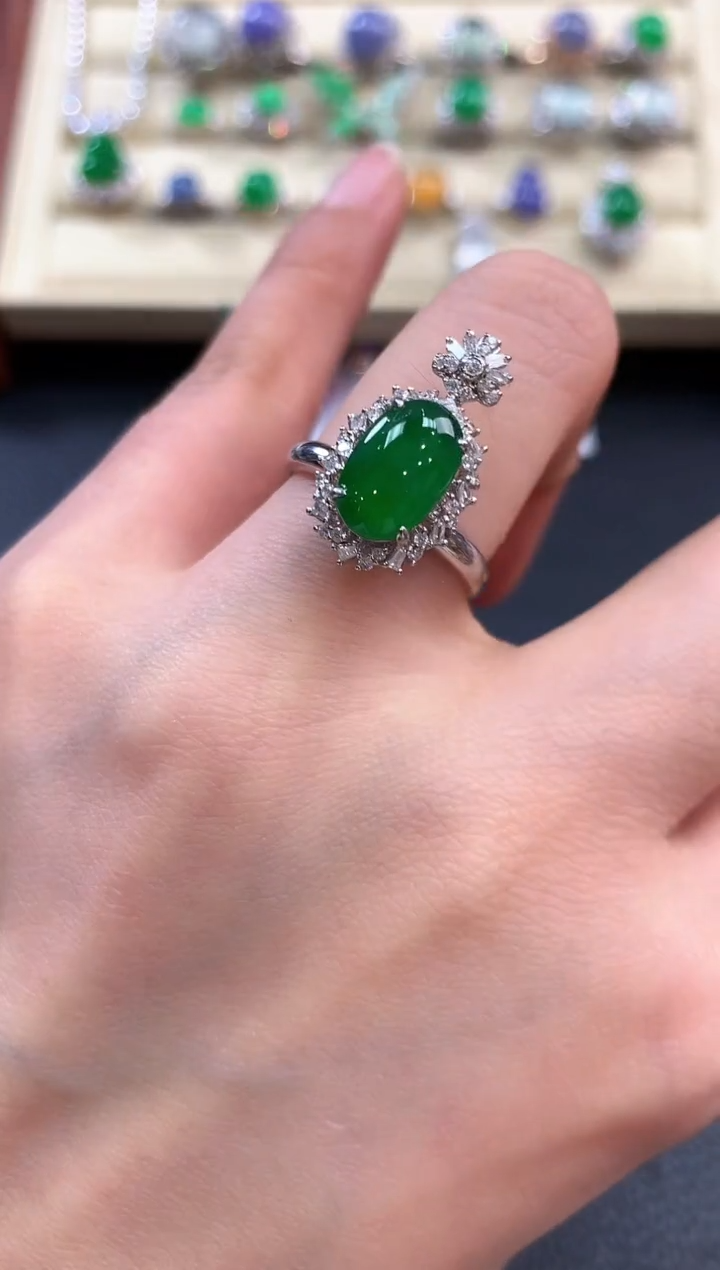 【闪购商品】翡翠戒指18K金镶嵌b176不退换