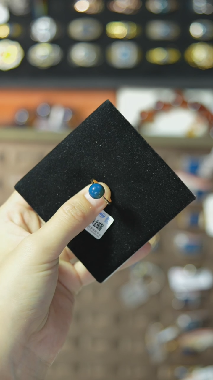 【闪购商品】琥珀裸石18K金镶嵌9mm多米金戒