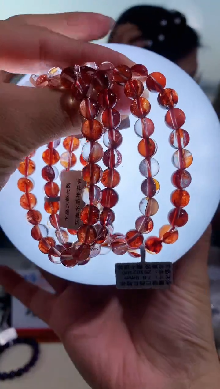 【闪购商品】水晶手链未镶嵌8mm红胶花手链多样性发其一